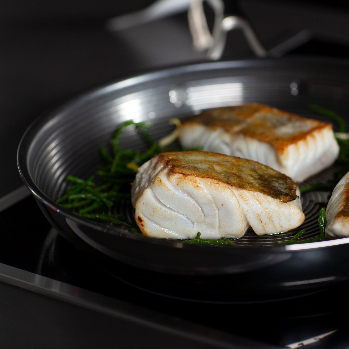 Circulon C-Series Hybrid Clad Stainless Steel Nonstick Induction Frypan 22cm
